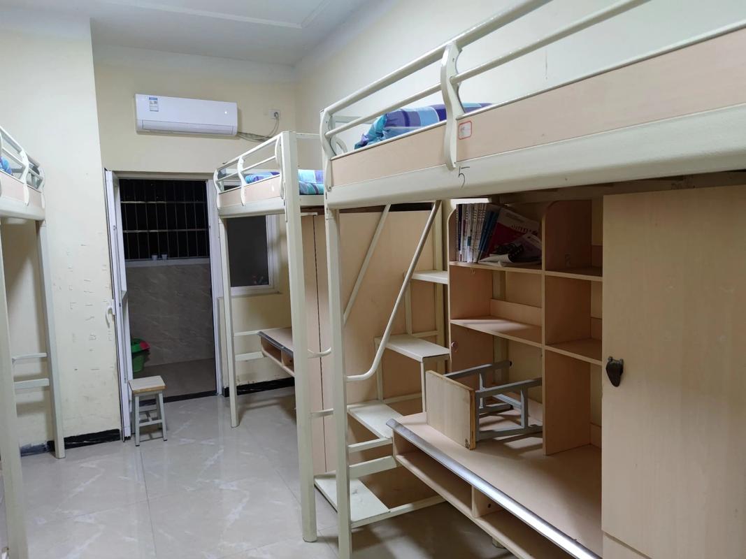 温州市二高宿舍环境怎么样？设施全空间宽敞，独立卫生间